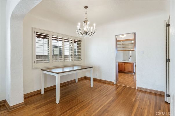 Chandelier, Interior, Wood Texture Flooring