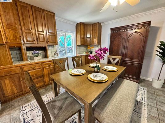 Dining room, Interior, Kitchen, Tile Countertops