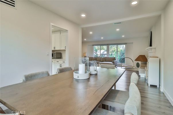 Dining room, Interior, Living room, Recessed Lighting, Wood Texture Flooring