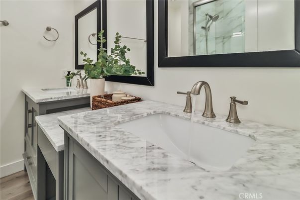 Bathroom, Dual Sink Vanities, Interior, Wood Texture Flooring