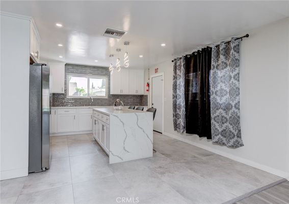 Interior, Kitchen, Pendant Lights, Recessed Lighting