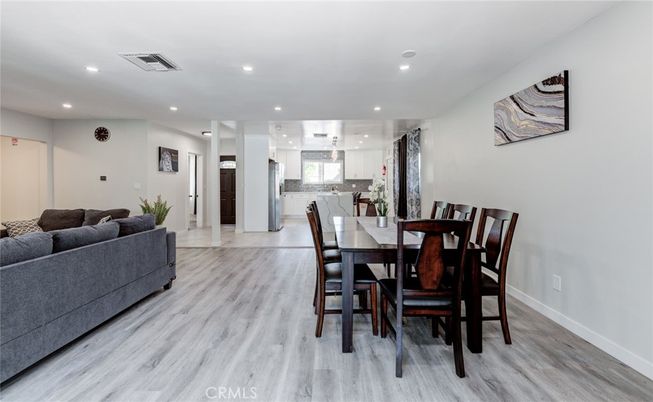 Dining room, Interior, Kitchen, Living room, Pendant Lights, Recessed Lighting, Wood Texture Flooring