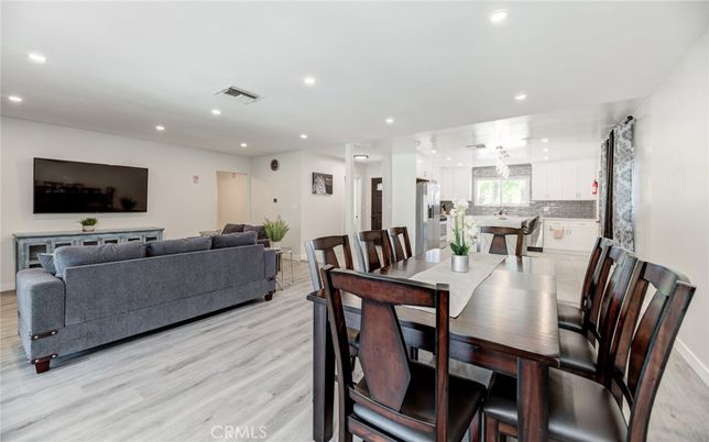 Dining room, Interior, Kitchen, Living room, Pendant Lights, Recessed Lighting, Wood Texture Flooring