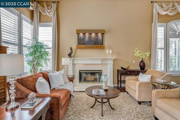 Fireplace, Interior, Living room