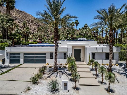 Attached, Exterior, Facade, Modern