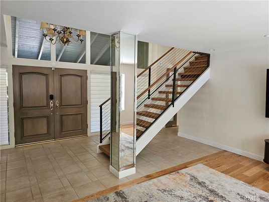 Chandelier, Interior, Wood Texture Flooring