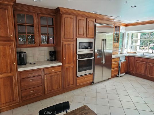 Interior, Kitchen, Recessed Lighting, Stainless Steel Appliances, Tile Countertops