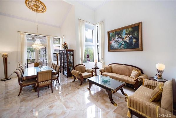 Chandelier, Dining room, Interior, Living room