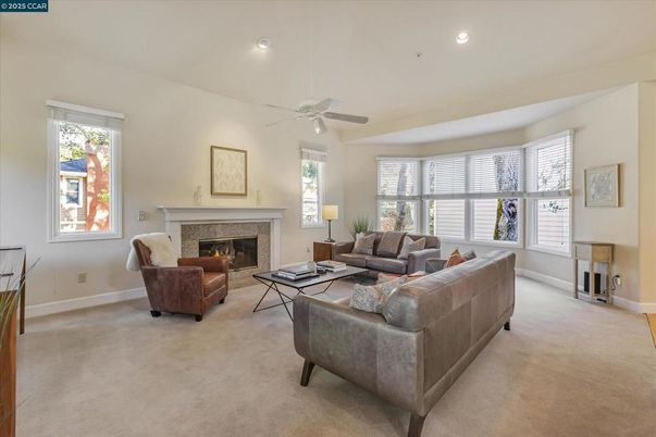 Fireplace, Interior, Living room, Recessed Lighting