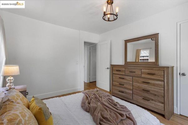 Bedroom, Interior, Pendant Lights, Wood Texture Flooring