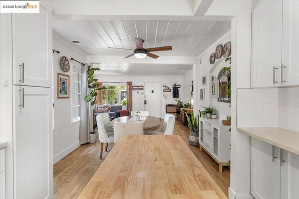 Dining room, Interior, Wood Texture Flooring