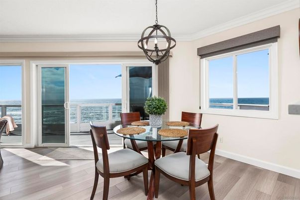 Dining room, Interior, Pendant Lights, Water, Wood Texture Flooring