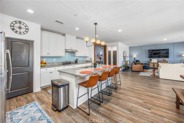 Chandelier, Interior, Kitchen, Living room, Pendant Lights, Recessed Lighting, Wood Texture Flooring