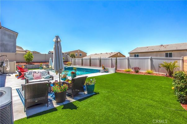 Backyard, Exterior, Pool