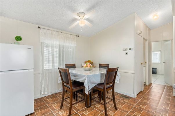 Dining room, Interior