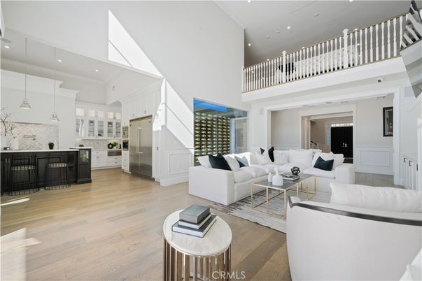 Interior, Kitchen, Living room, Pendant Lights, Recessed Lighting, Wood Texture Flooring