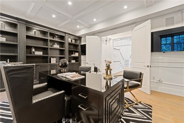 Home Office, Interior, Recessed Lighting, Wood Texture Flooring