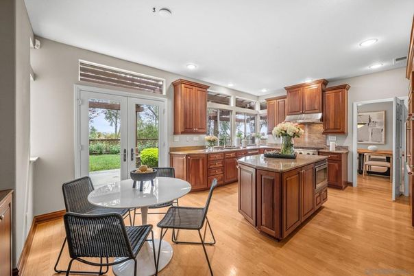 Dining room, Interior, Kitchen, Recessed Lighting, Wood Texture Flooring