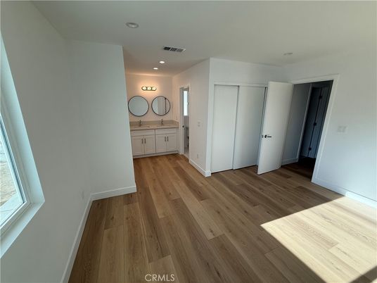 Bathroom, Interior, Recessed Lighting, Wood Texture Flooring