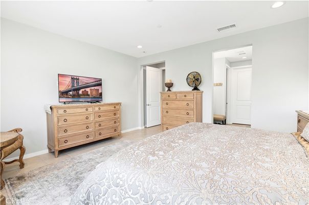 Bedroom, Interior, Recessed Lighting