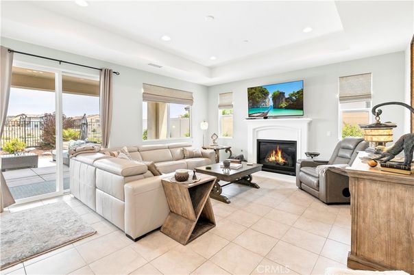 Fireplace, Interior, Living room, Recessed Lighting