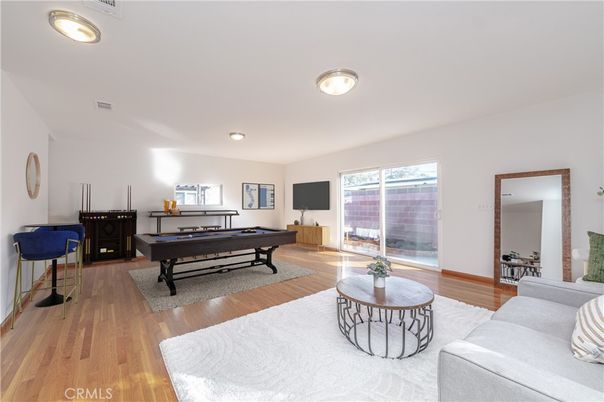 Billiard Table, Game Room, Interior, Living room, Wood Texture Flooring