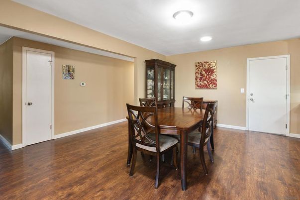 Dining room, Interior, Recessed Lighting, Wood Texture Flooring