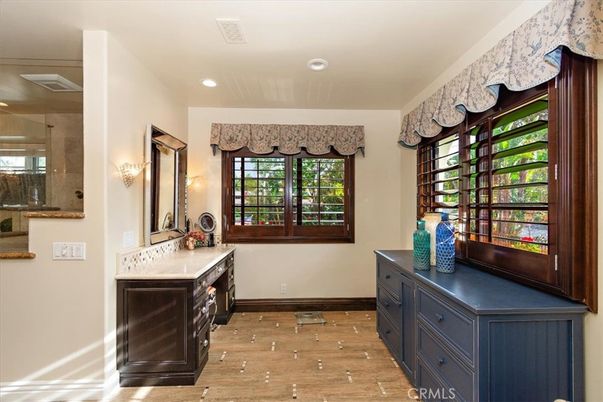Bathroom, Interior, Recessed Lighting, Wood Texture Flooring
