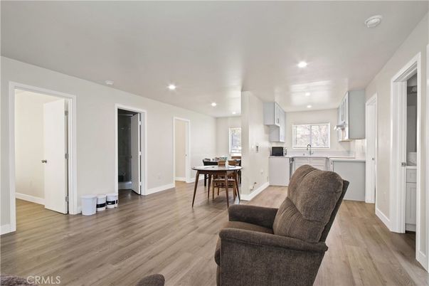 Dining room, Interior, Kitchen, Recessed Lighting, Wood Texture Flooring