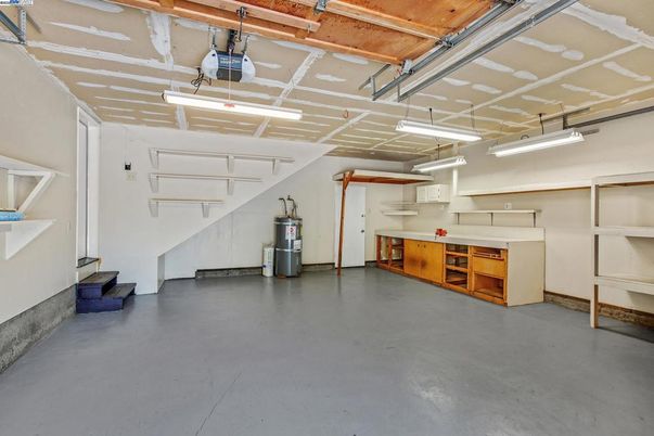 Garage, Interior