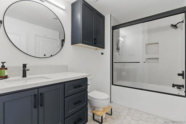 Bathroom, Glass Shower, Interior