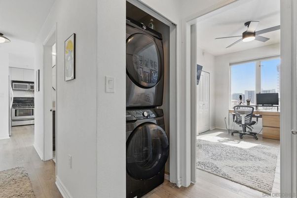 Home Office, Interior, Utility Closets, Washer, Wood Texture Flooring