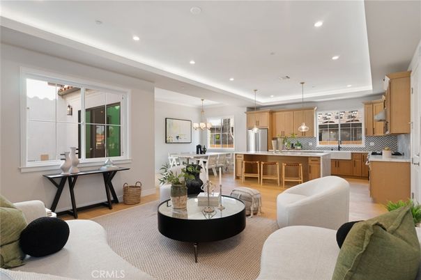 Chandelier, Dining room, Interior, Kitchen, Living room, Pendant Lights, Recessed Lighting, Wood Texture Flooring
