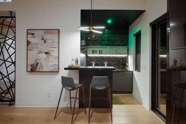 Interior, Pendant Lights, Wood Texture Flooring