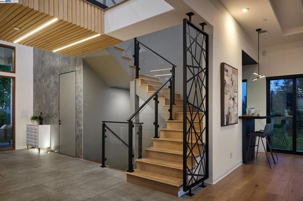 Interior, Pendant Lights, Recessed Lighting, Wood Texture Flooring