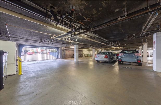 Garage, Interior