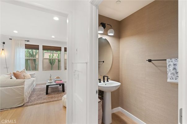 DE Listing image placeholder
