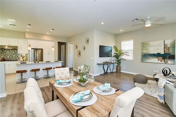 Dining room, Interior, Kitchen, Pendant Lights, Recessed Lighting, Stainless Steel Appliances, Wood Texture Flooring