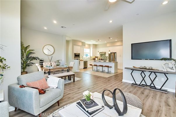 Dining room, Interior, Kitchen, Living room, Pendant Lights, Recessed Lighting, Stainless Steel Appliances, Wood Texture Flooring