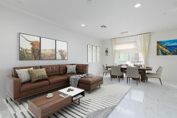 Chandelier, Dining room, Interior, Living room, Marble, Recessed Lighting