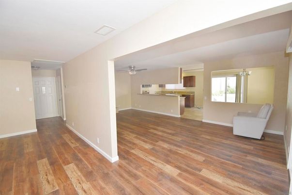 Empty room, Interior, Kitchen, Wood Texture Flooring