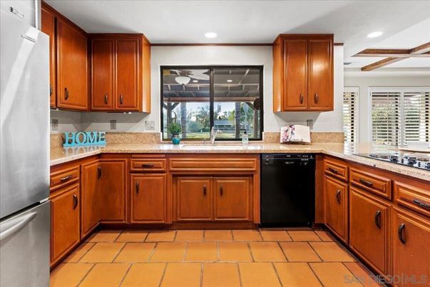 Interior, Kitchen, Recessed Lighting