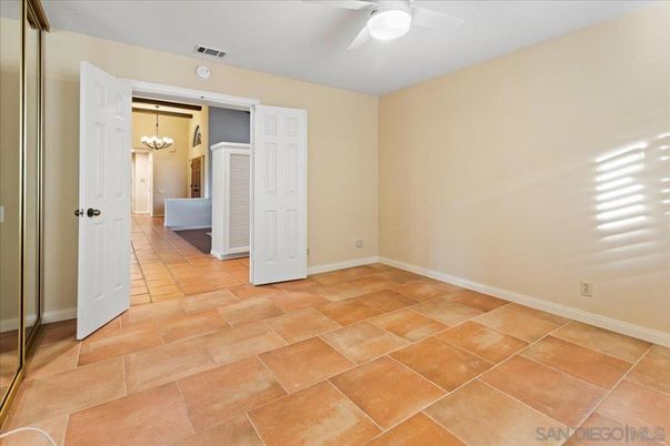 Chandelier, Empty room, Interior