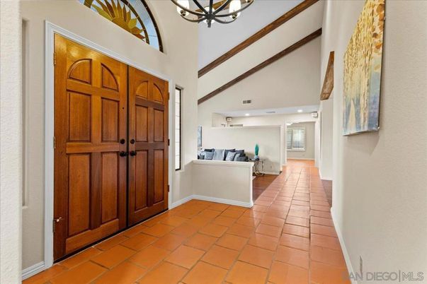 Chandelier, Interior, Recessed Lighting