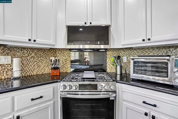 Interior, Kitchen, Stainless Steel Appliances