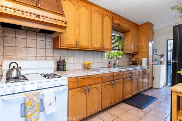 Interior, Kitchen, Tile Countertops