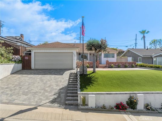 Attached, Detached Garage, Exterior, Facade, Ranch