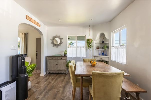 Dining room, Interior, Recessed Lighting, Wood Texture Flooring