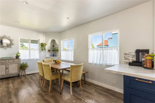 Dining room, Interior, Recessed Lighting, Wood Texture Flooring