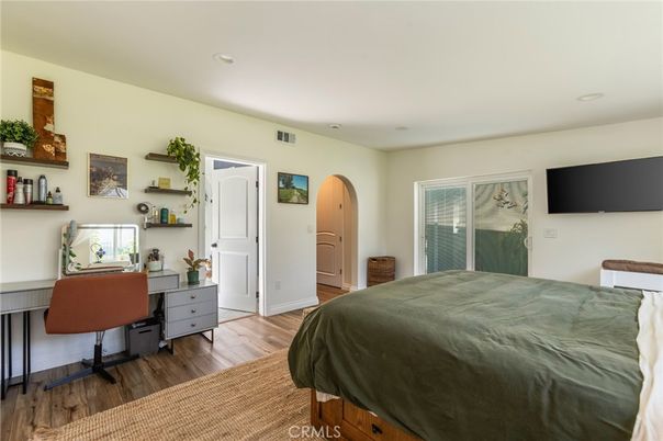 Bedroom, Home Office, Interior, Recessed Lighting, Wood Texture Flooring